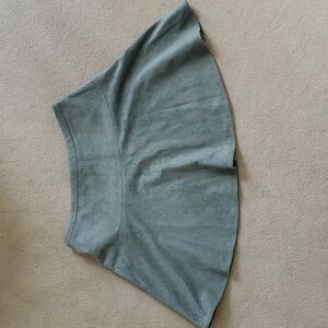 NWOT BCBG Maxazria Sage Green Microsuede Skirt S